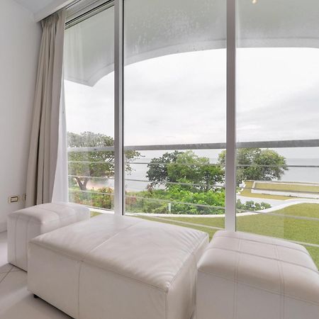 Pure Sunset Beach - Ocean View Room, Pattaya Na Chom Thian Exterior photo