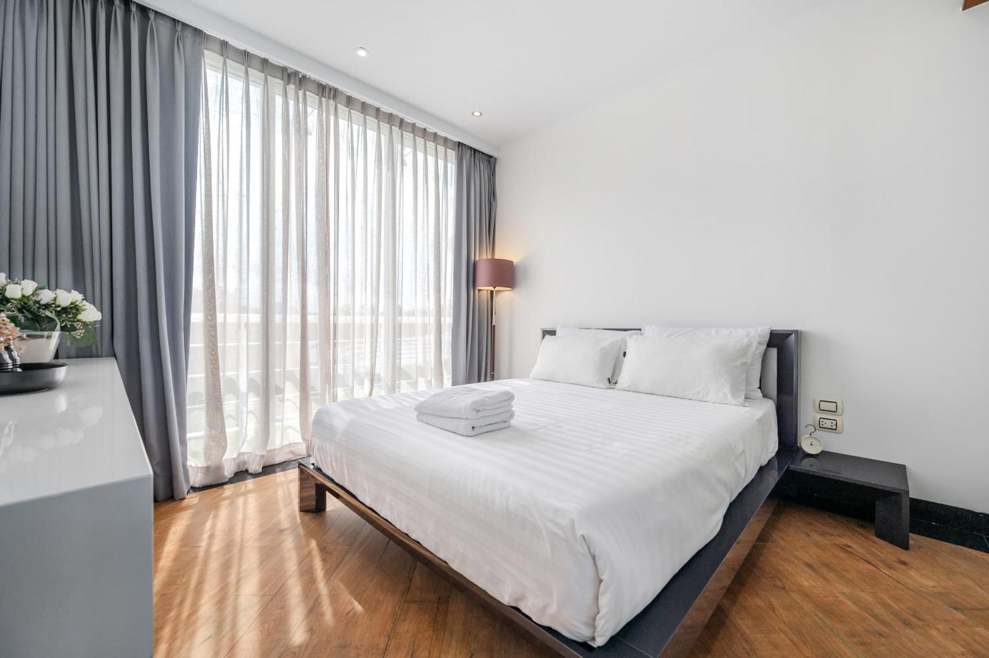 Pure Sunset Beach - Ocean View Room, Pattaya Na Chom Thian Exterior photo